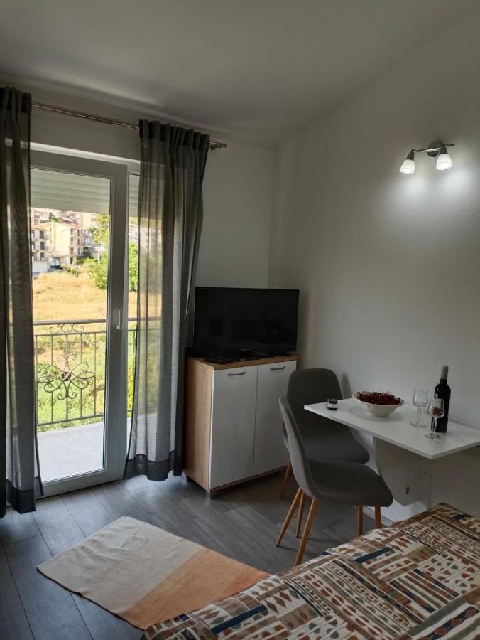 Apartman Freja II Подстрана Екстериор снимка